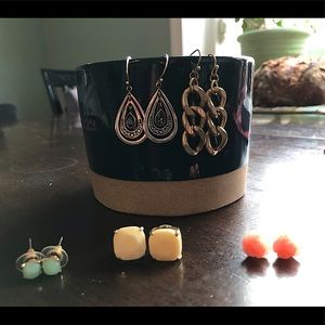 Earrings, fashion jewelry - 5 pair bundle